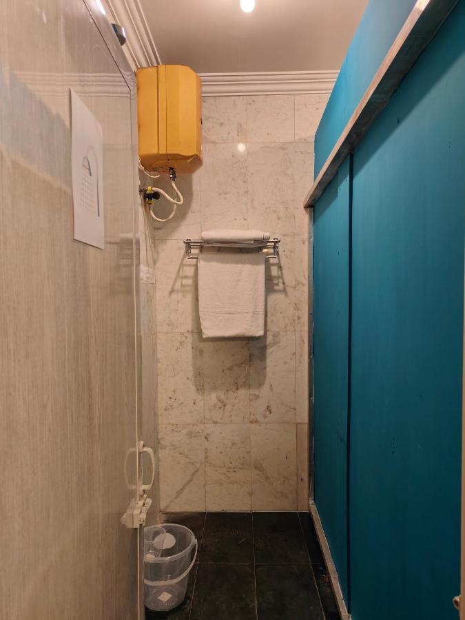 Unpack Hostel Пондичери Екстериор снимка